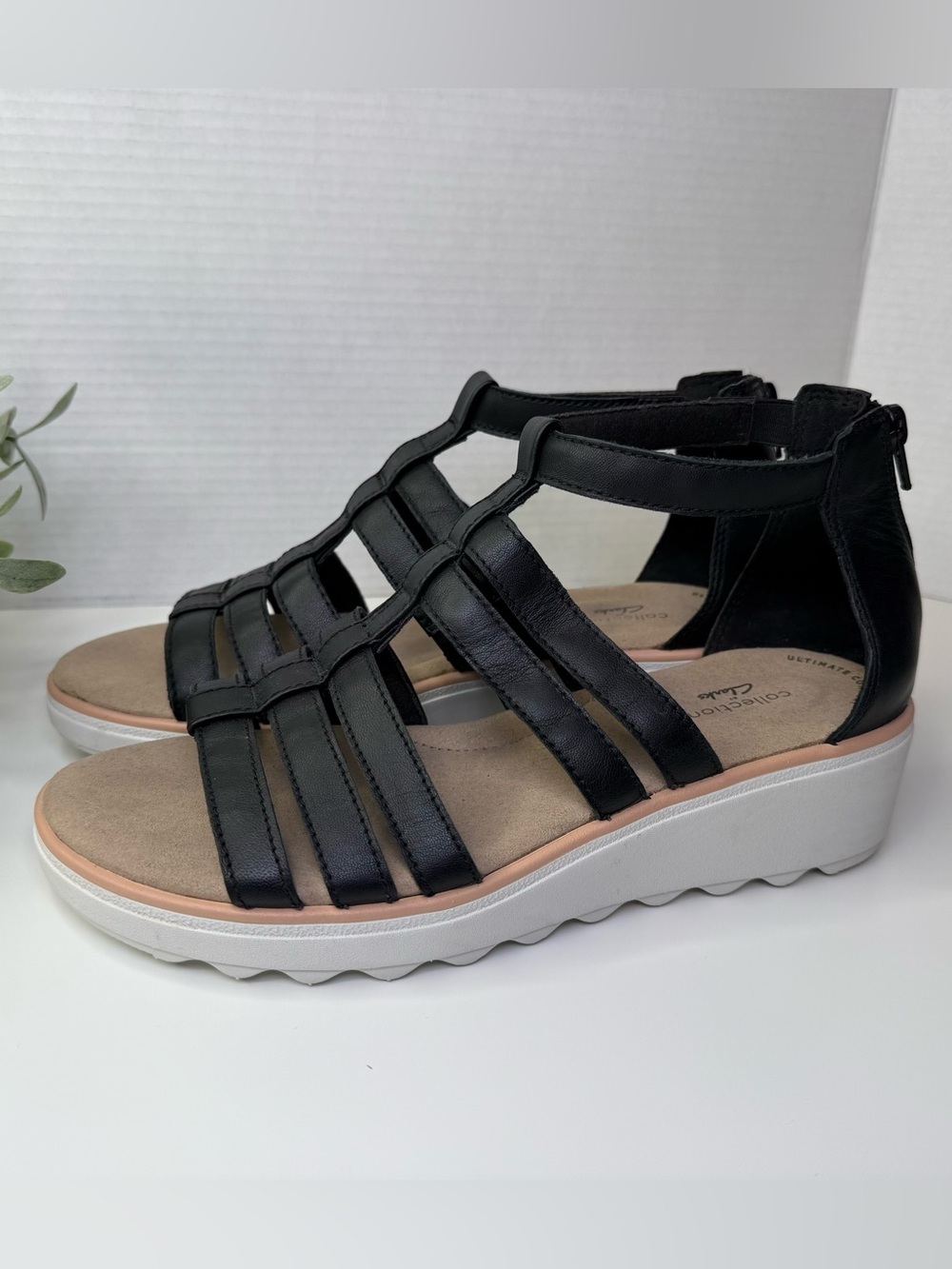 Clarks Womens Jillian Nina Wedge Sandals in Black Leather Size 9.5W Boho Comfort
